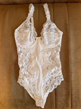 🚫SOLD🚫 LA PERLA Lingerie White Lace Bodysuit 36D Made in Italy